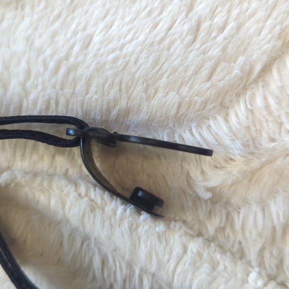 Like New Victoria's Secret Stocking Belt - Picture 4 of 10